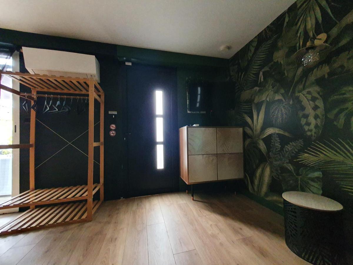 Jungle Mios Exterior foto